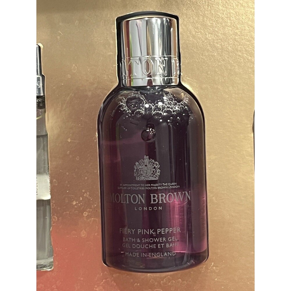 Molton Brown London Fiery Pink Pepper Travel Collection 3 Piece Gift Set - Picture 3 of 7